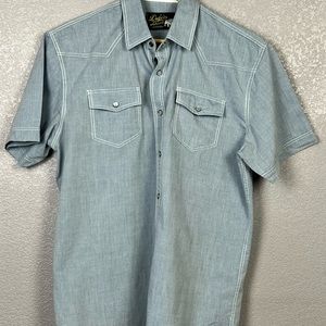 Duke’s Bark, Large, grey, pearl snap button down, short sleeve shirt.